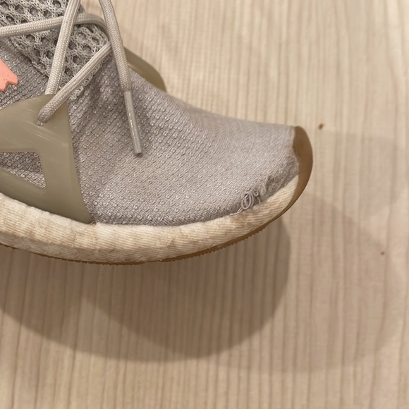 Adidas Women's Arkyn Grey Orange size 11 'Grey Orange - Picture 9 of 11